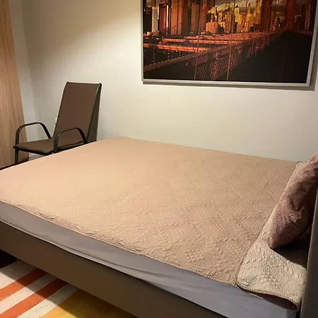 Apartment Eugene Nea Plagia