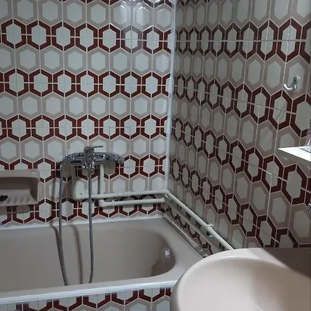 Eugene Daire Nea Plagia